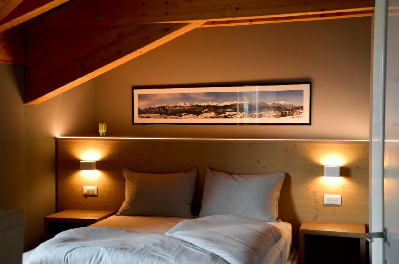 Hotel Villa Argentina Ronzone Εξωτερικό φωτογραφία
